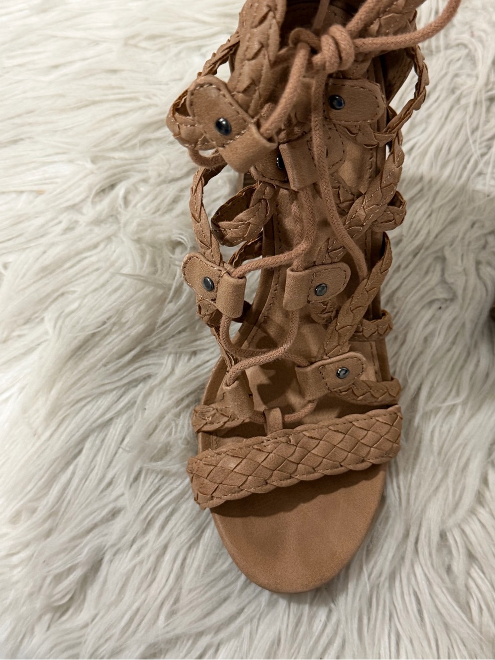 Braided Lace-Up High Heel Sandal in Tan Size 6 - Picture 9 of 16